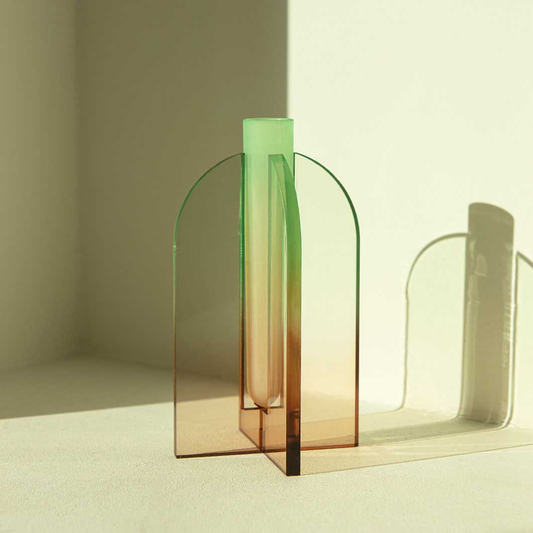 Arch Acrylic Vase