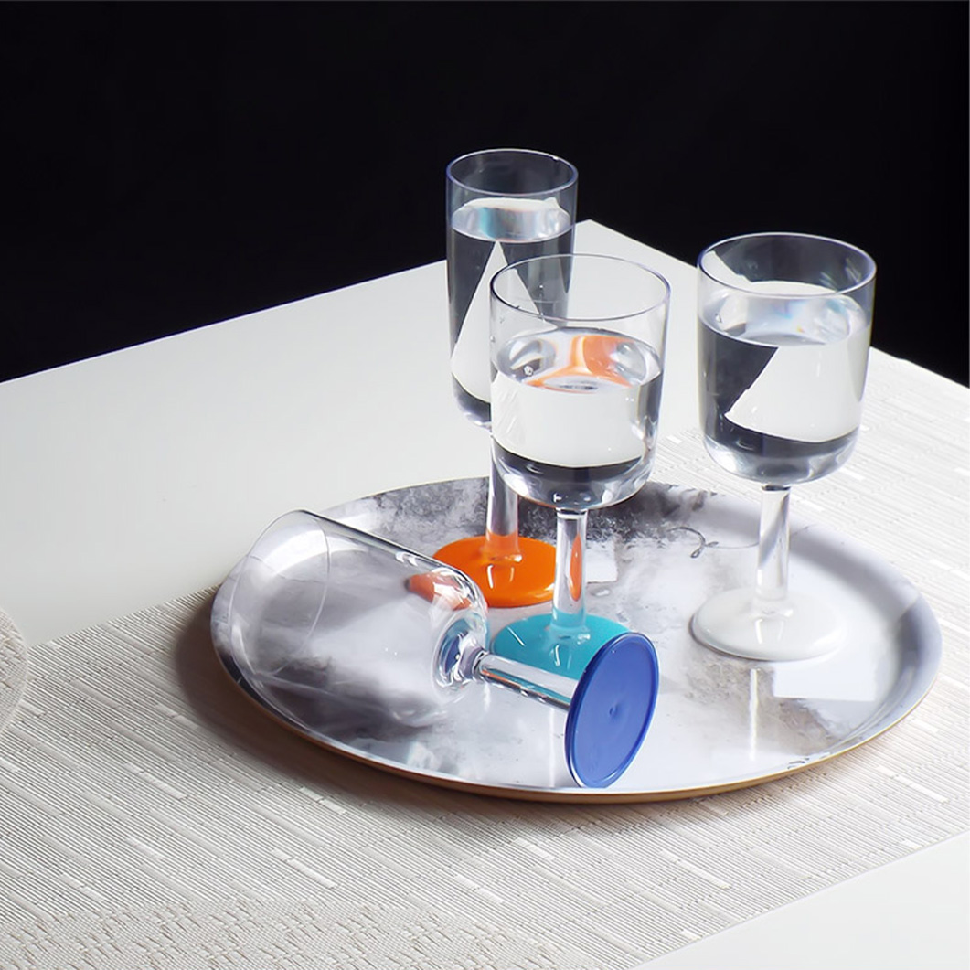 Marc Newson AuCJuhNEFA C O[