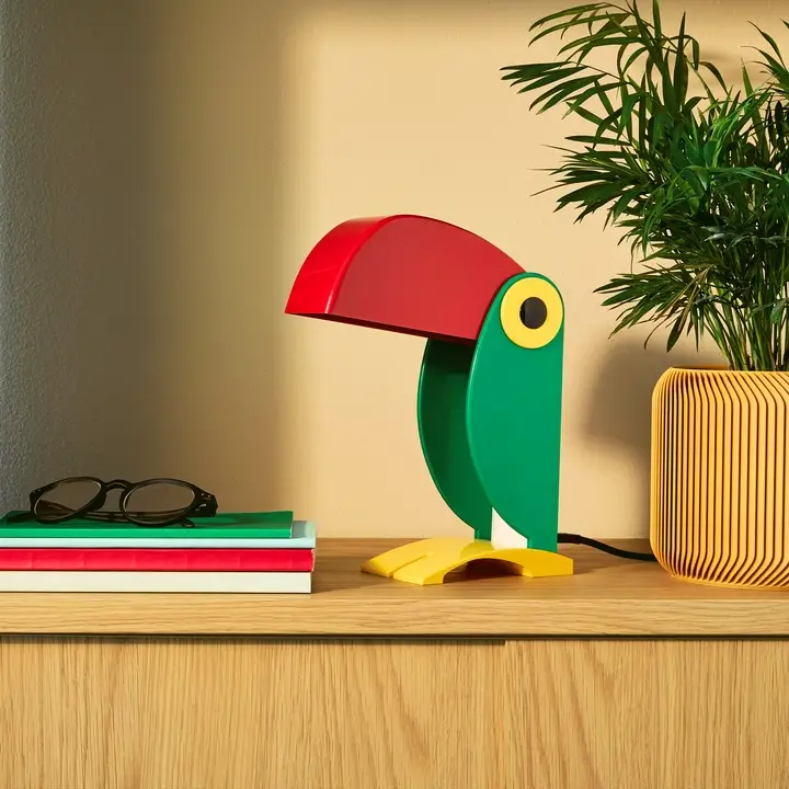 Toucan fXNv O[
