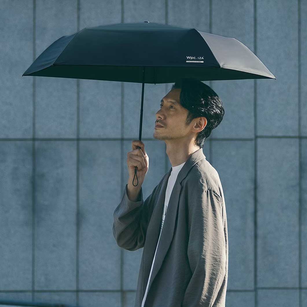 Wpc Iza Light Slim ���J���p�A���u���� �u���b�N