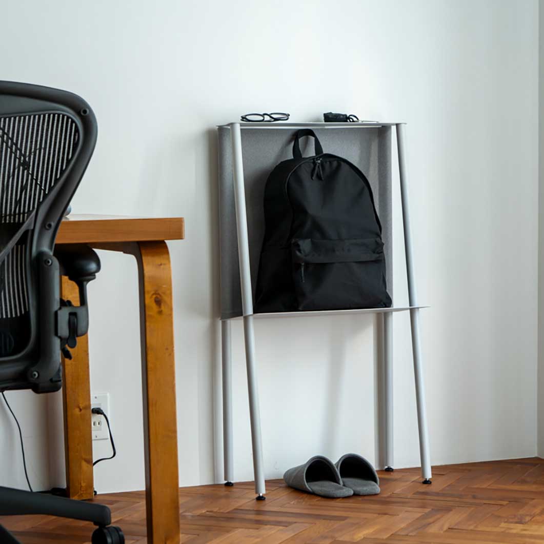 Bag Rack �z���C�g�O���[