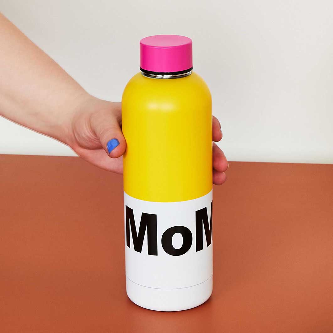 MoMA S XeX{g CG[^sN