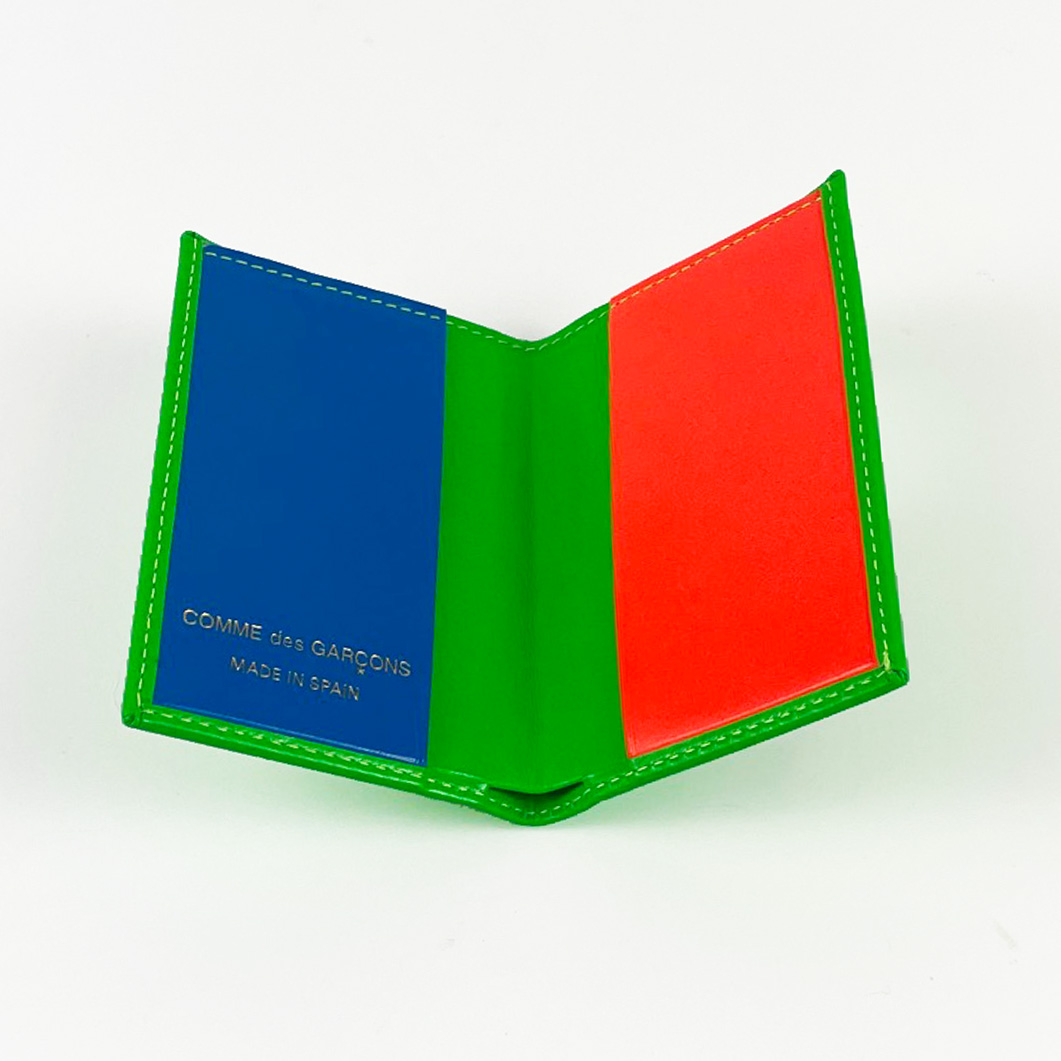 COMME des GARCONS Super Fluo