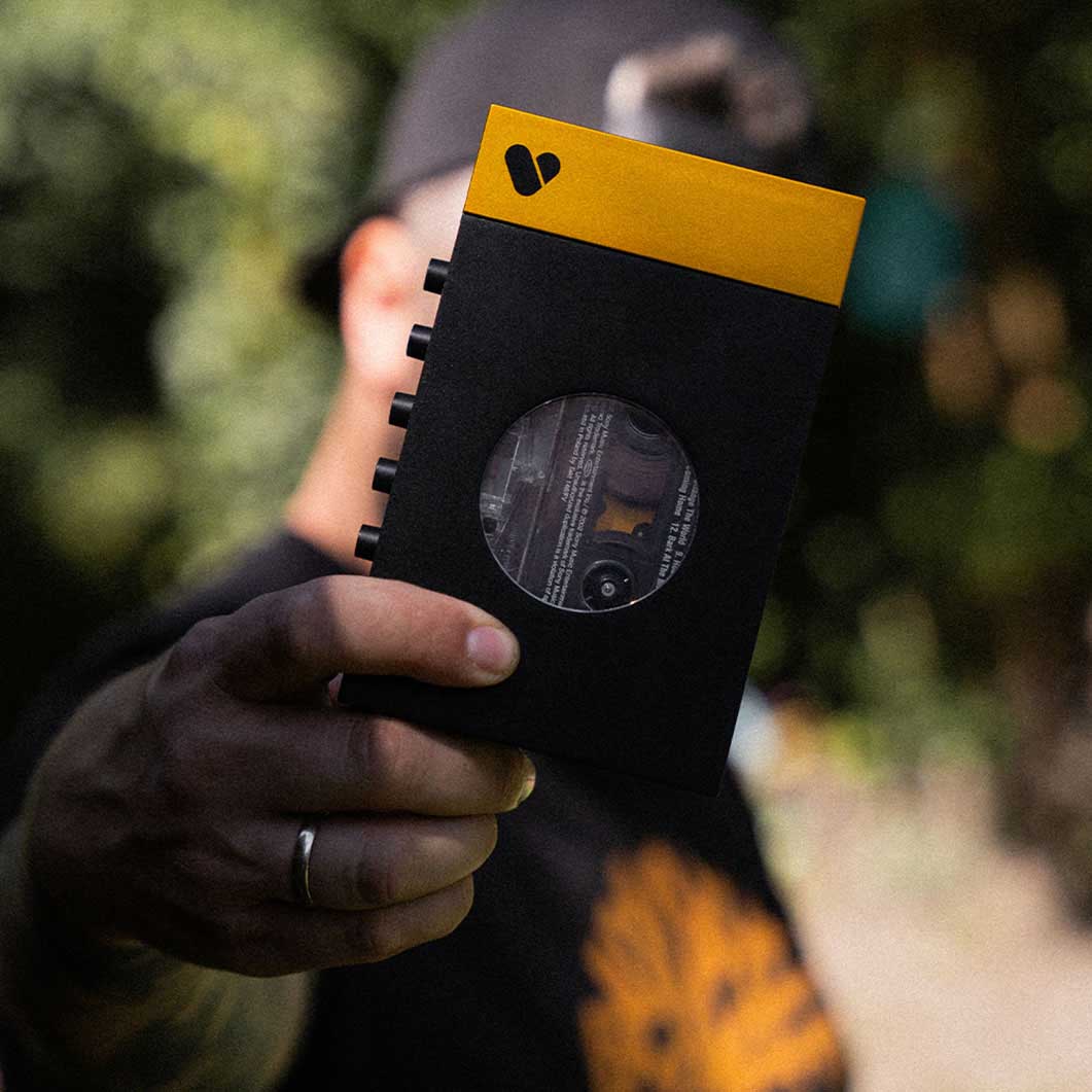 WE�|001 ���C�����X �J�Z�b�g�e�[�v �v���C���[ �u���b�N�^�C�G���[