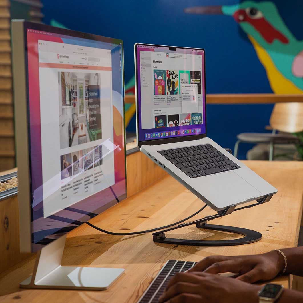 Curve Flex ���b�v�g�b�v�X�^���h �u���b�N