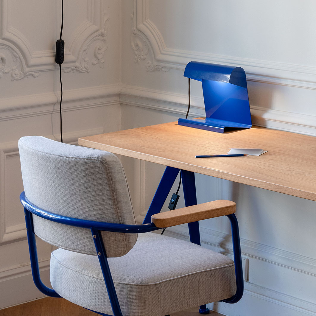 Vitra Prouve �����v �h �r���[�� �u���[�}���N�[��