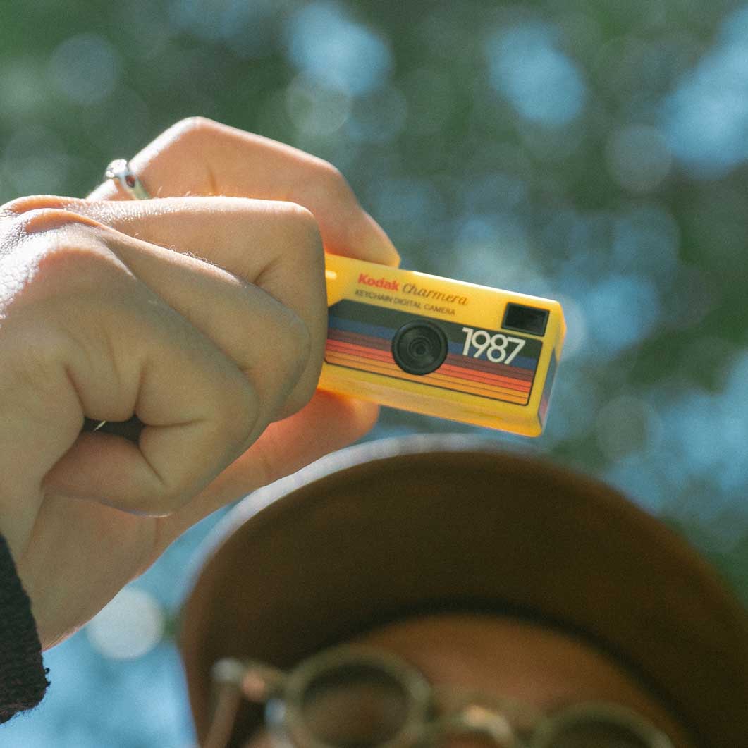 Kodak Charmera L[`F[ fW^J