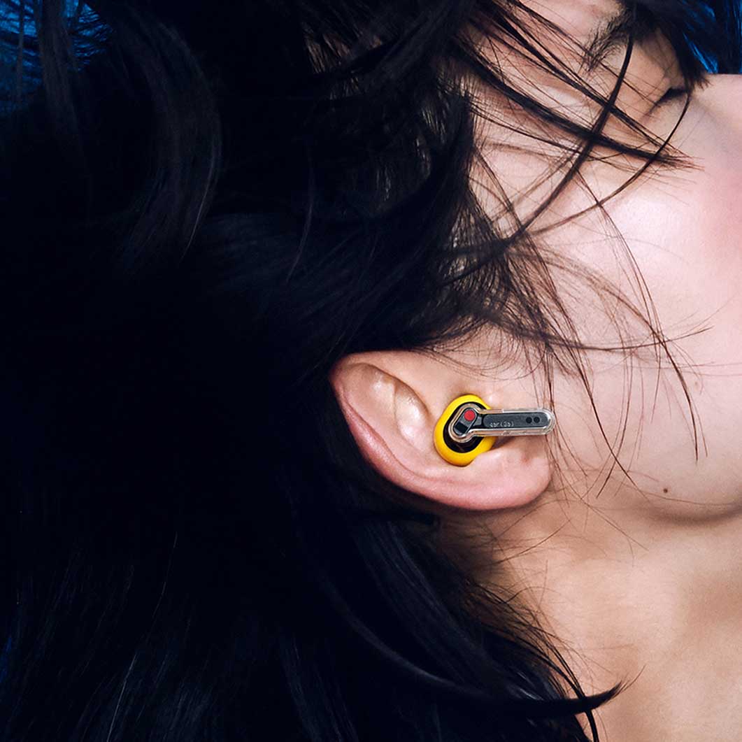 Nothing Ear�i3a�j ���C�����X�C���z�� �C�G���[