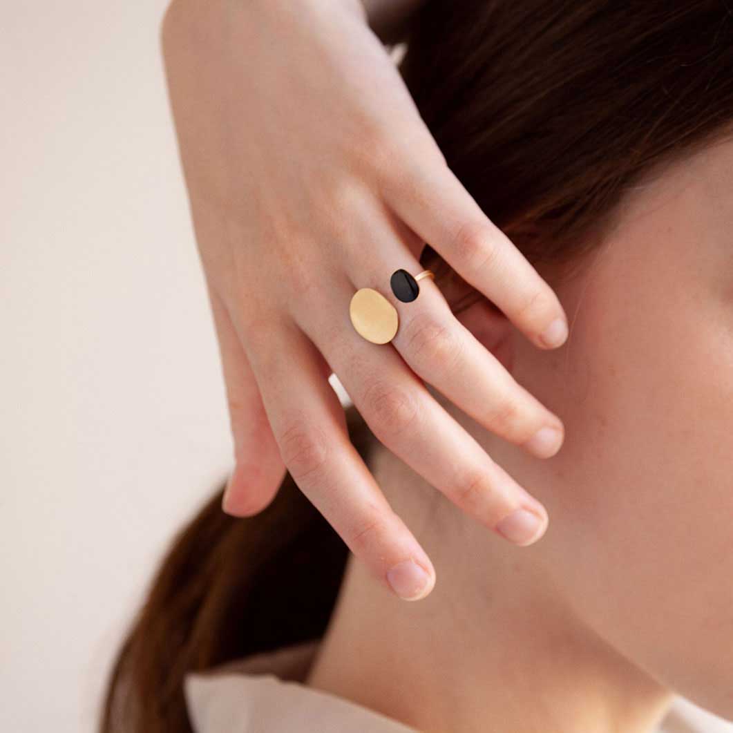 Joan Miro Dots �J�t �����O 12��