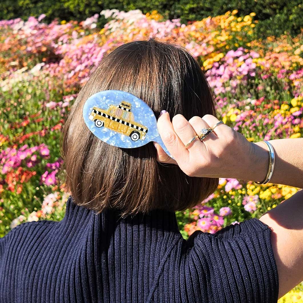 Solar Eclipse �w�A�u���V  MoMA Taxi