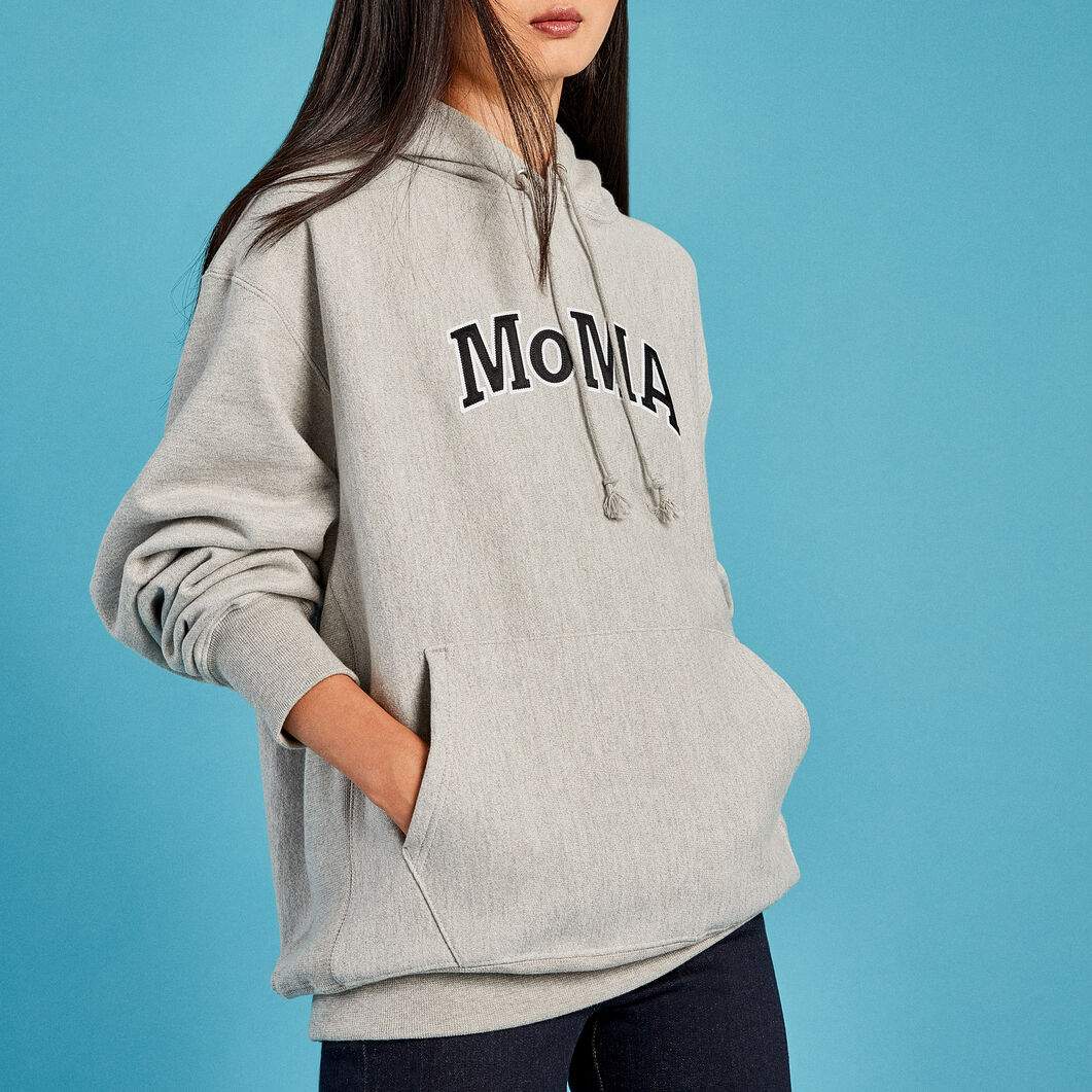 Champion フーディー MoMA Edition グレー L(L グレー)：ファッション