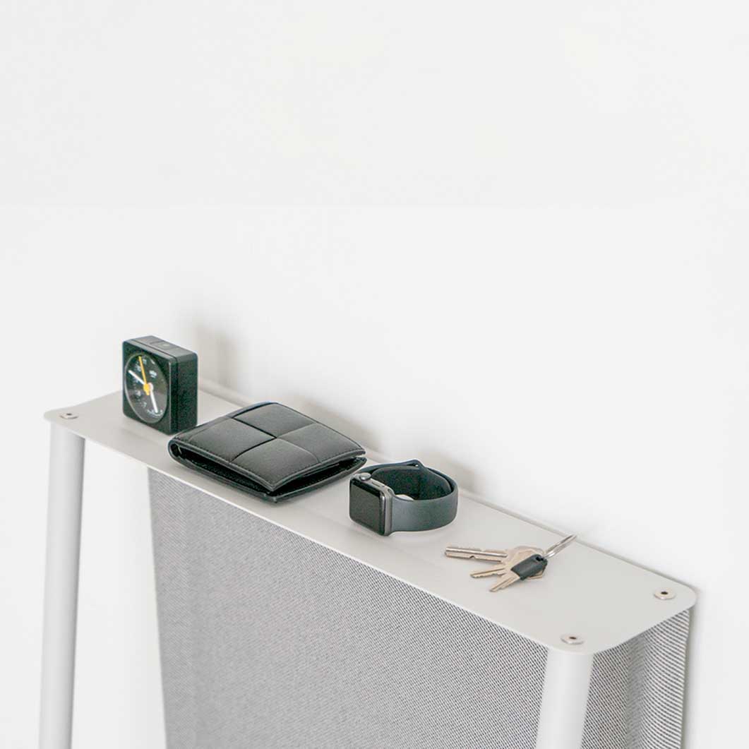 Bag Rack �T�e���u���b�N