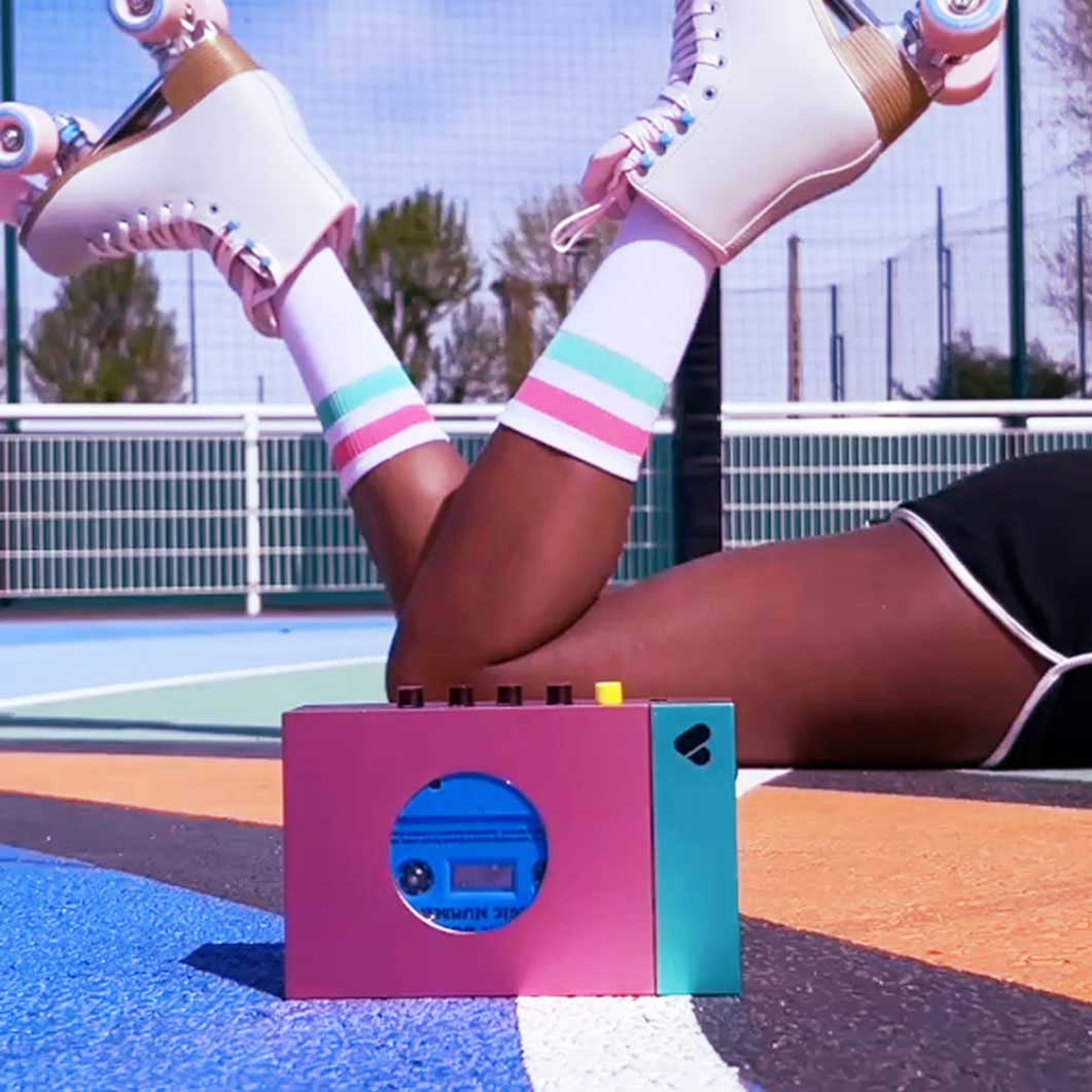 WE�|001 ���C�����X �J�Z�b�g�e�[�v �v���C���[ �s���N�^�O���[��