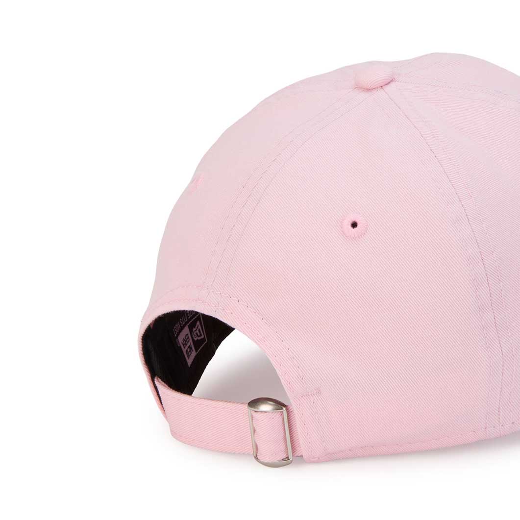 MoMA Logo �L���b�v Color on Color �s���N�^���C�g�u���[