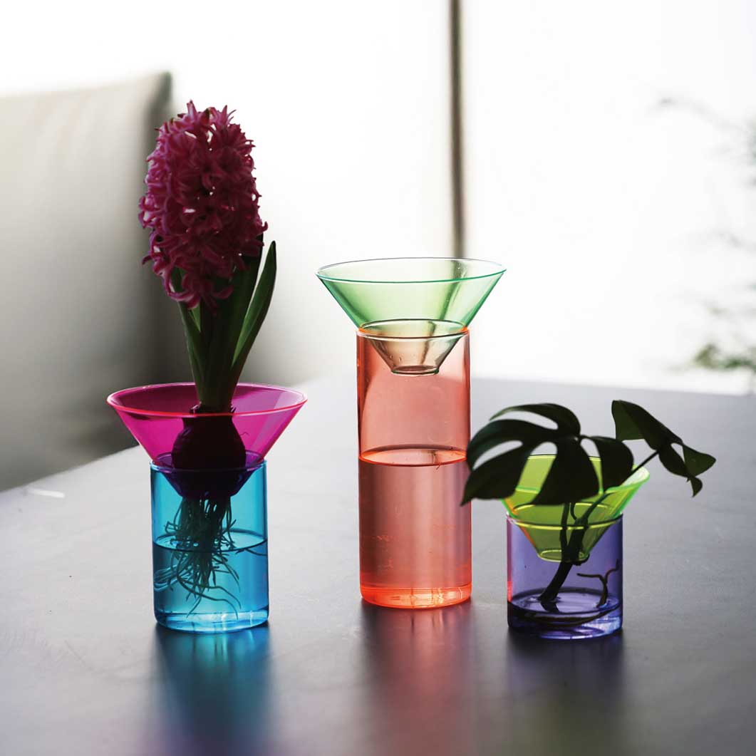 Neon Glass Vase �X���[��