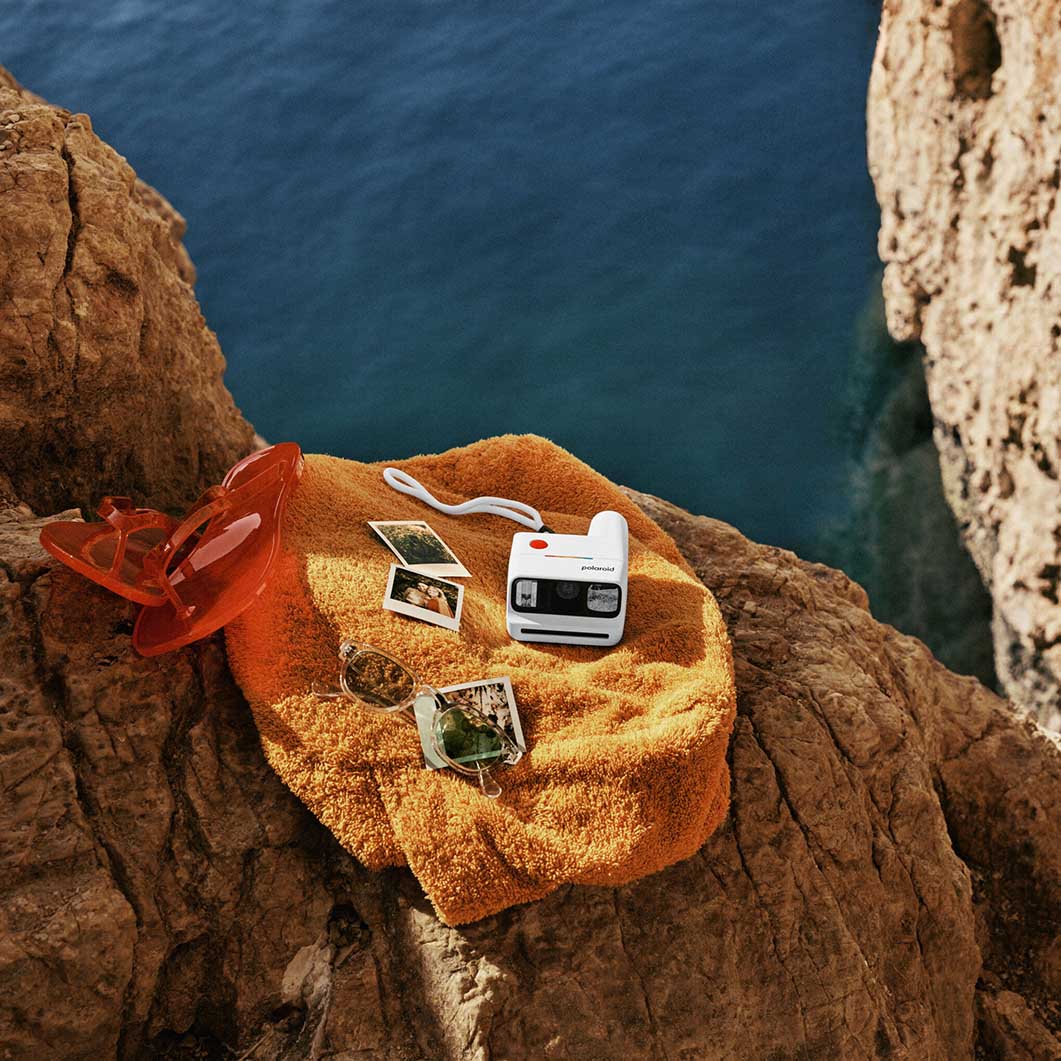 Polaroid Go Generation 3 �J���� �z���C�g