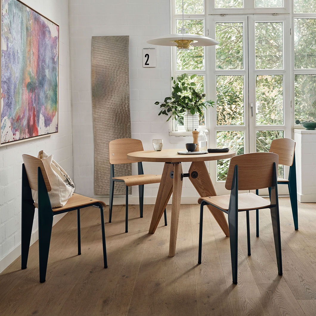 Vitra Prouve �X�^���_�[�h �`�F�A �i�`�������I�[�N x �f�B�[�v�u���b�N