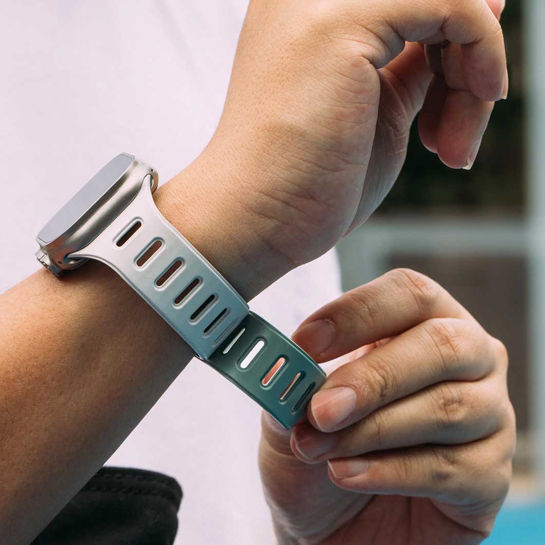Native Union Active Magnetic Watch Band ������