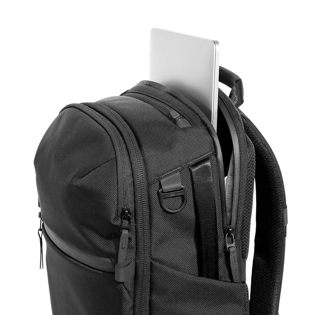 Aer Travel Pack 4 �i28L�j �u���b�N