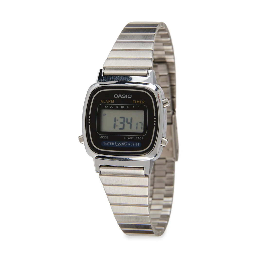Casio �E�H�b�` LA670WA