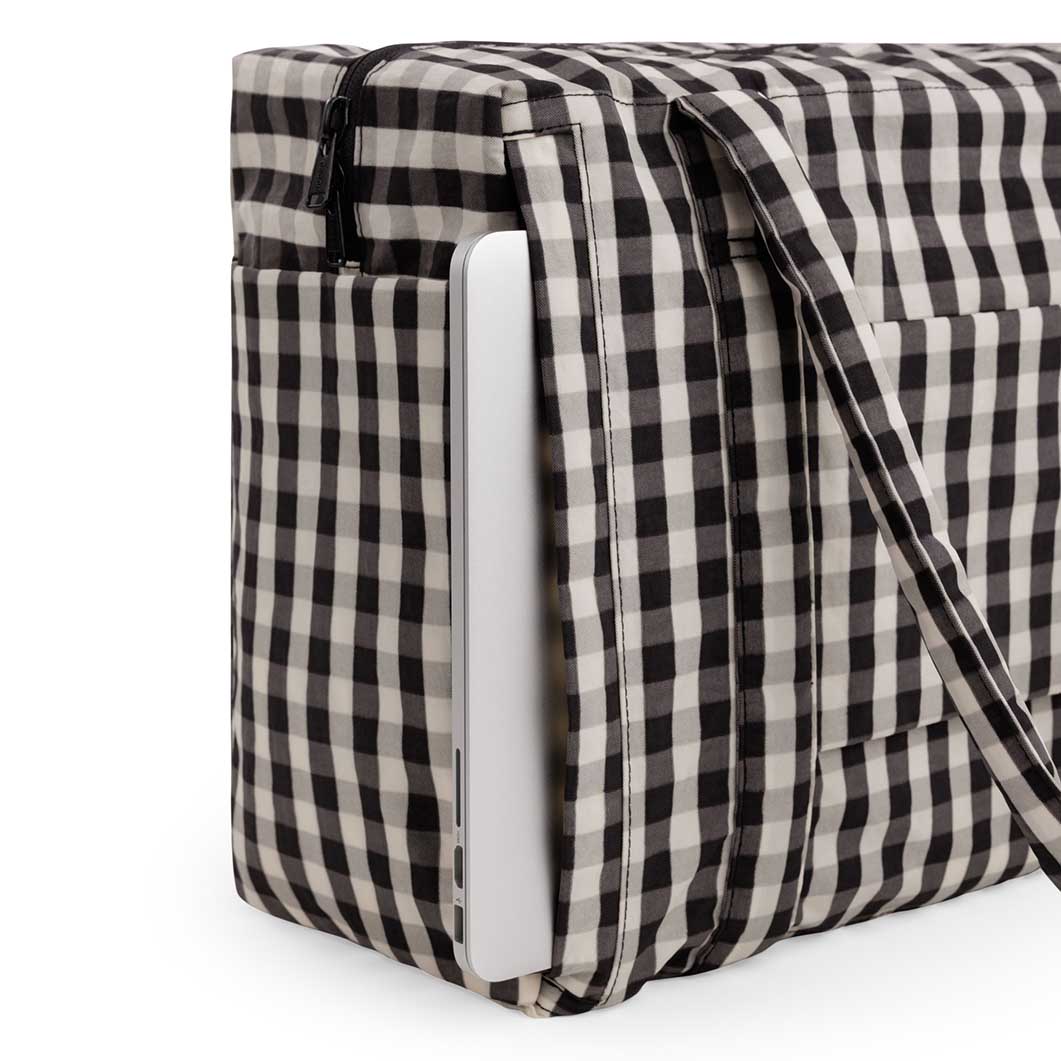 Baggu �X���[�� �N���E�h �L�����[�I�� �M���K�� �u���b�N