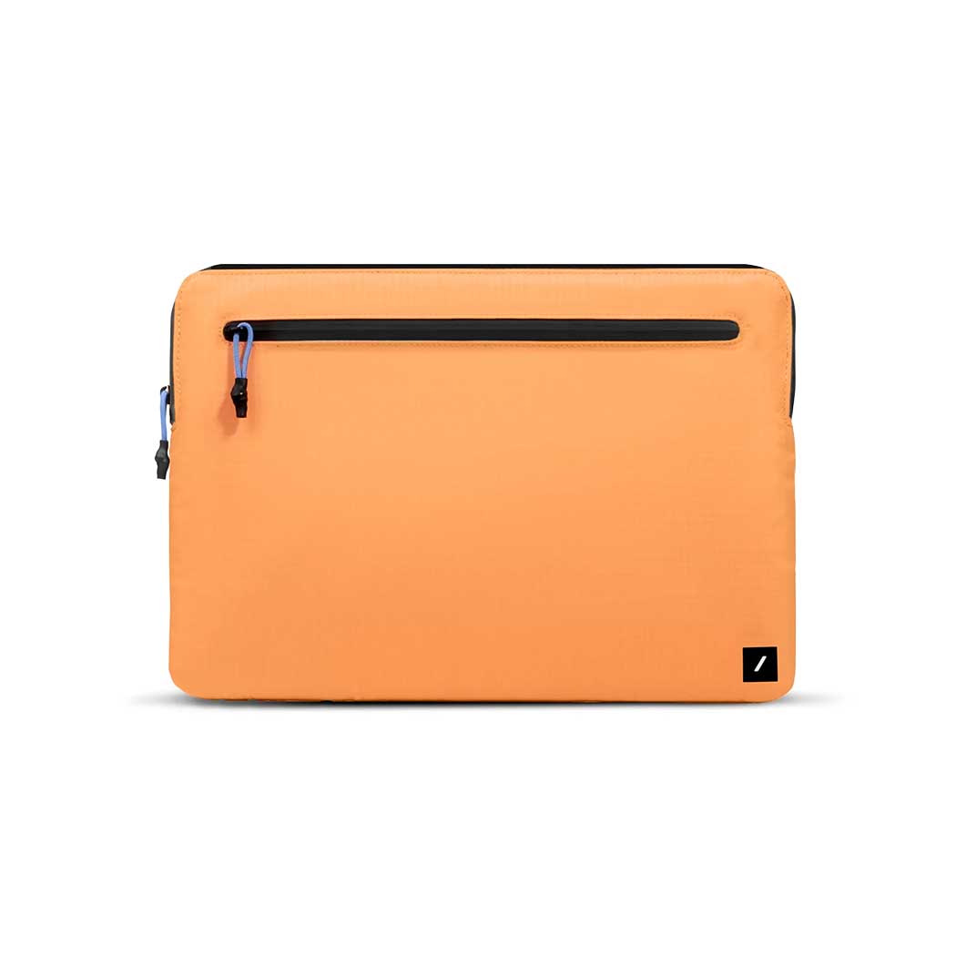 Native Union Sleeve For Macbook 16 �A�v���R�b�g