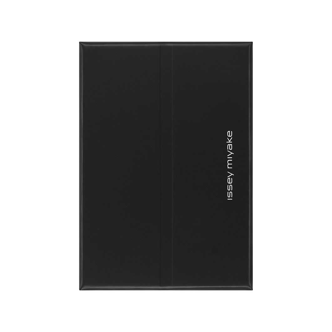 Issey Miyake Moleskine �m�[�g �J�[�h�P�[�X �u���b�N