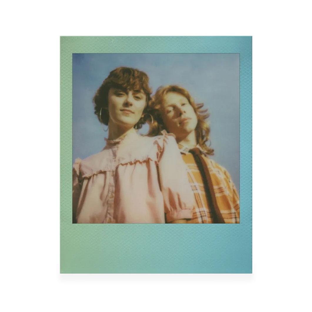 Polaroid Go �J���[�t�B���� �_�u���p�b�N �O���f�[�V�����t���[��