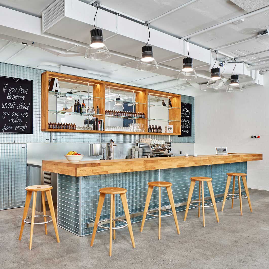 Vitra Prouve �^�u�� �I �X�c�[�� �i�`�������I�[�N �\���b�h