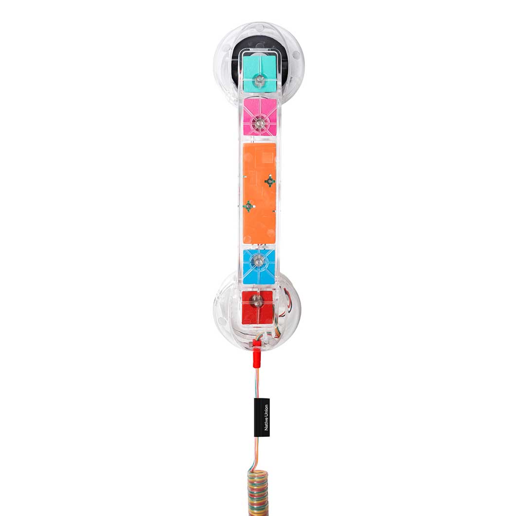 Native Union Pop Phone �N���A