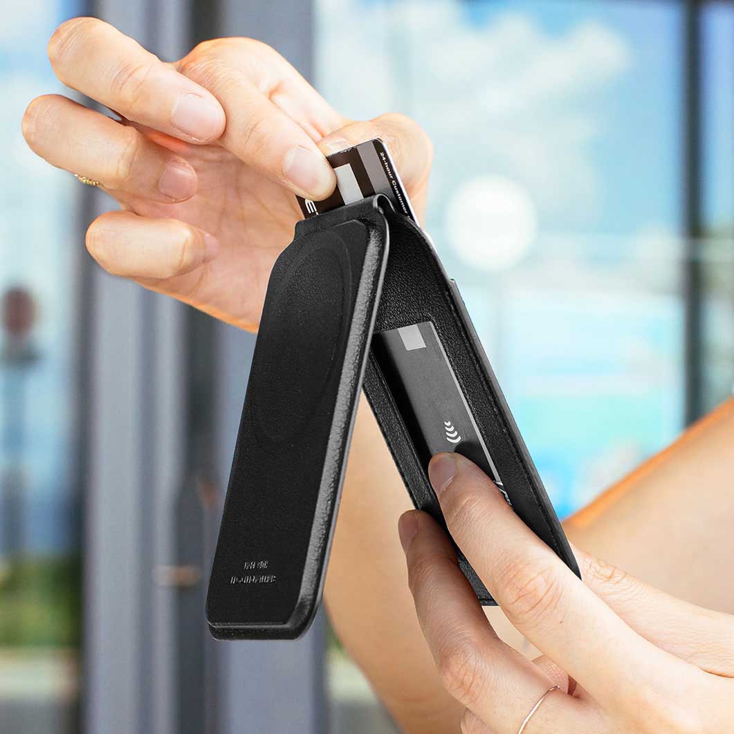 Native Union �}�O�l�e�B�b�N �E�H���b�g�X�^���h �u���b�N