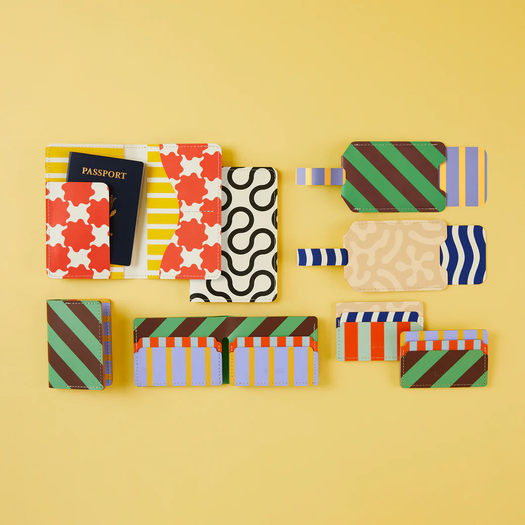 Dusen Dusen ���T�C�N�����U�[ �p�X�|�[�g�P�[�X Arc