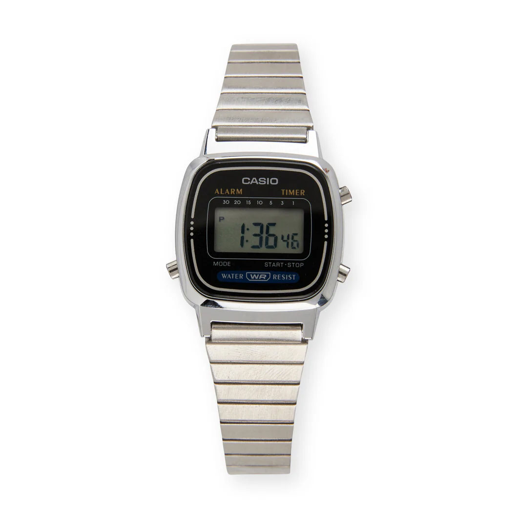 Casio �E�H�b�` LA670WA