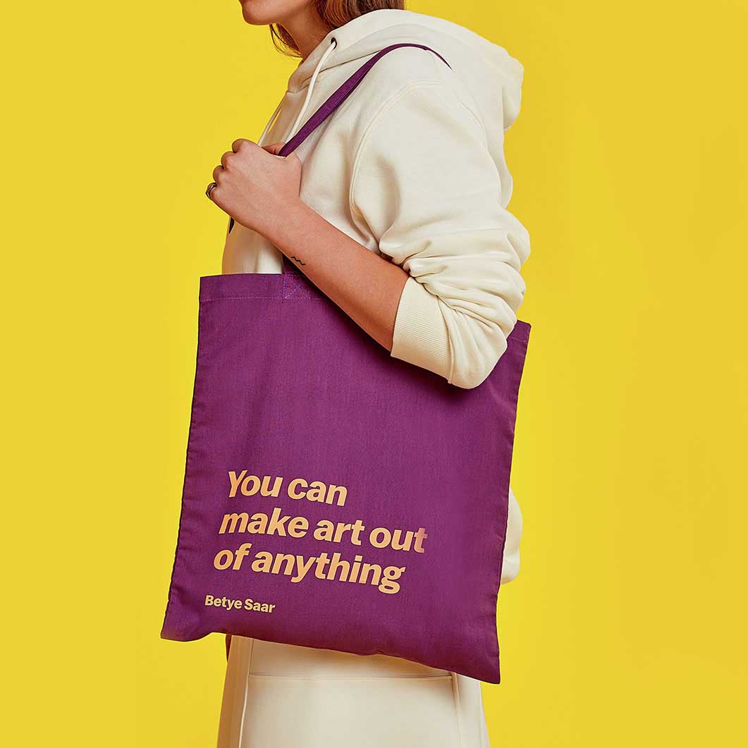 MoMA Artist Quote �g�[�g�o�b�O Betye Saar