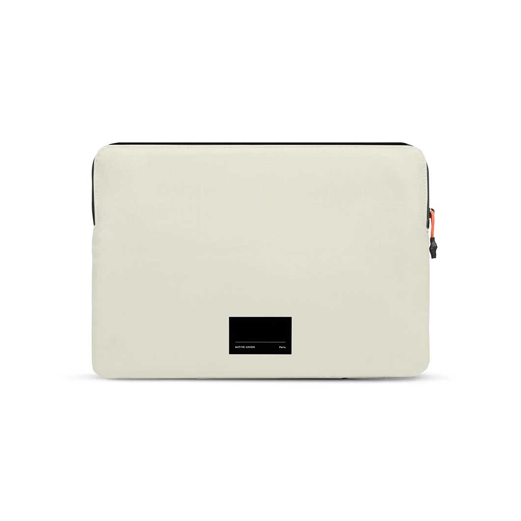 Native Union Sleeve For Macbook 16 �T���h�X�g�[��