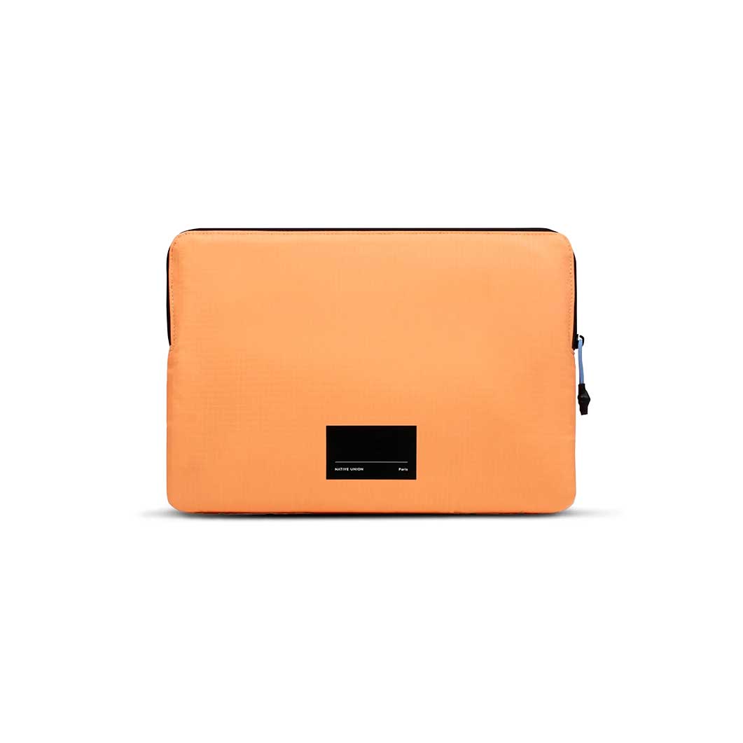Native Union Sleeve For Macbook 13 �A�v���R�b�g