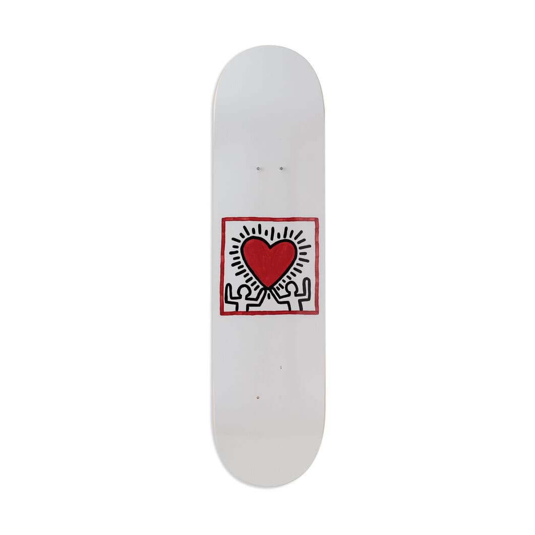 キース・へリング:Untitled (Heart) スケートボード画像