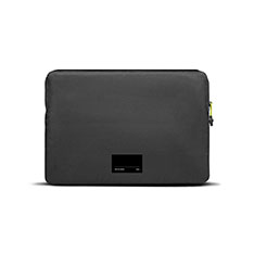 Native Union Sleeve For Macbook 16 �u���b�N