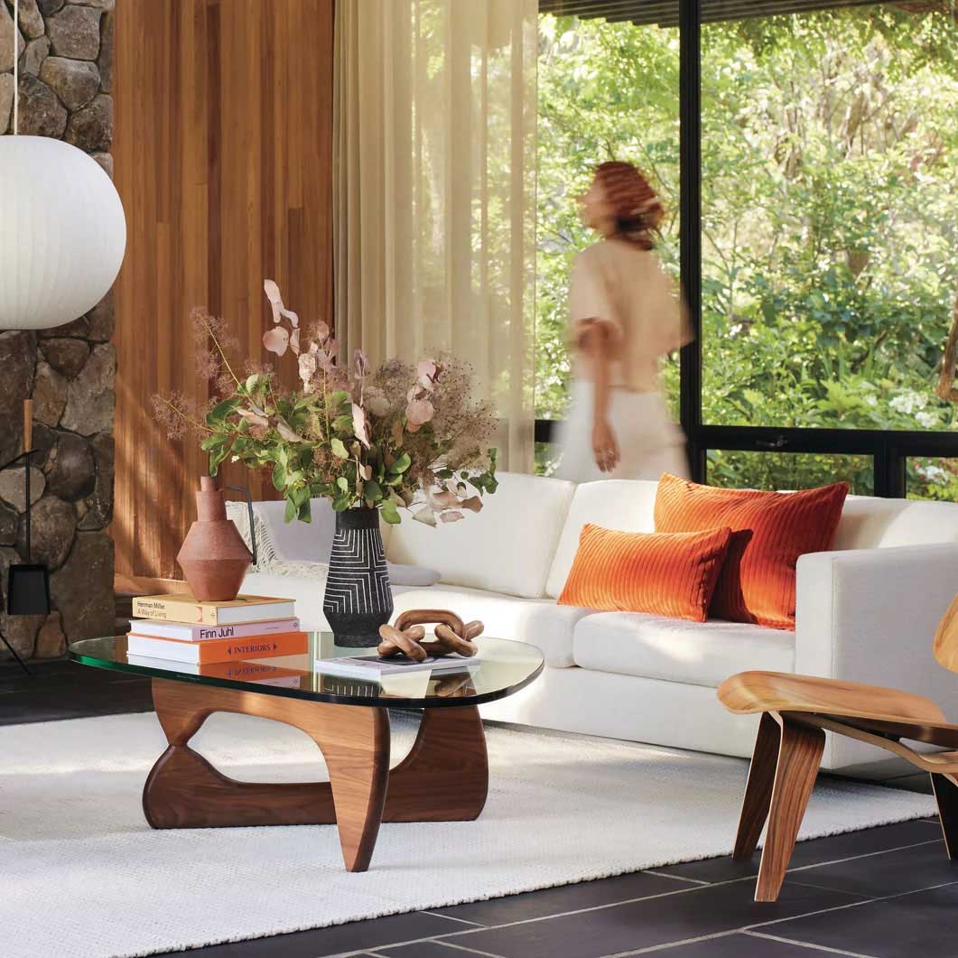 Table & Desk