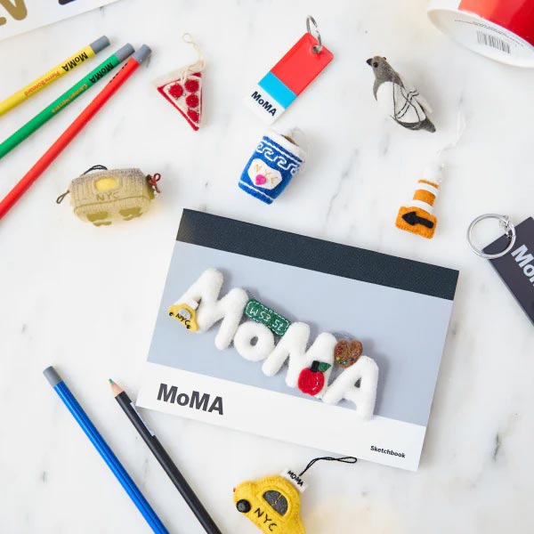 moma_felt_ornament_1